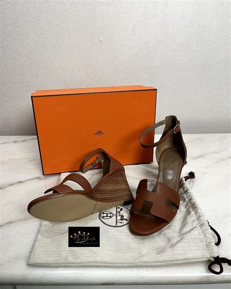 hermes legend sandal gold